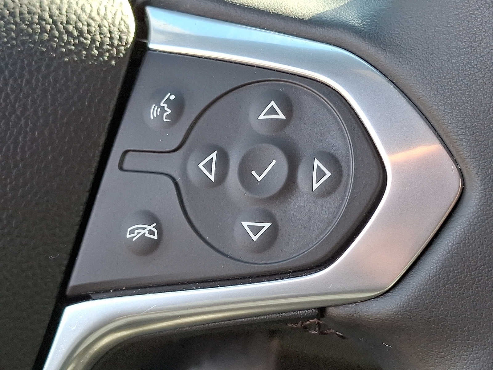 2023 Chevrolet Traverse AWD 4dr LT Cloth w/1LT