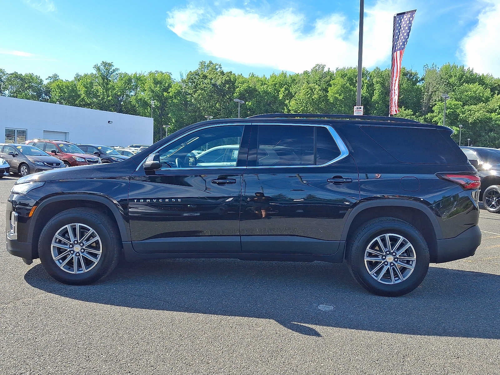 2023 Chevrolet Traverse AWD 4dr LT Cloth w/1LT