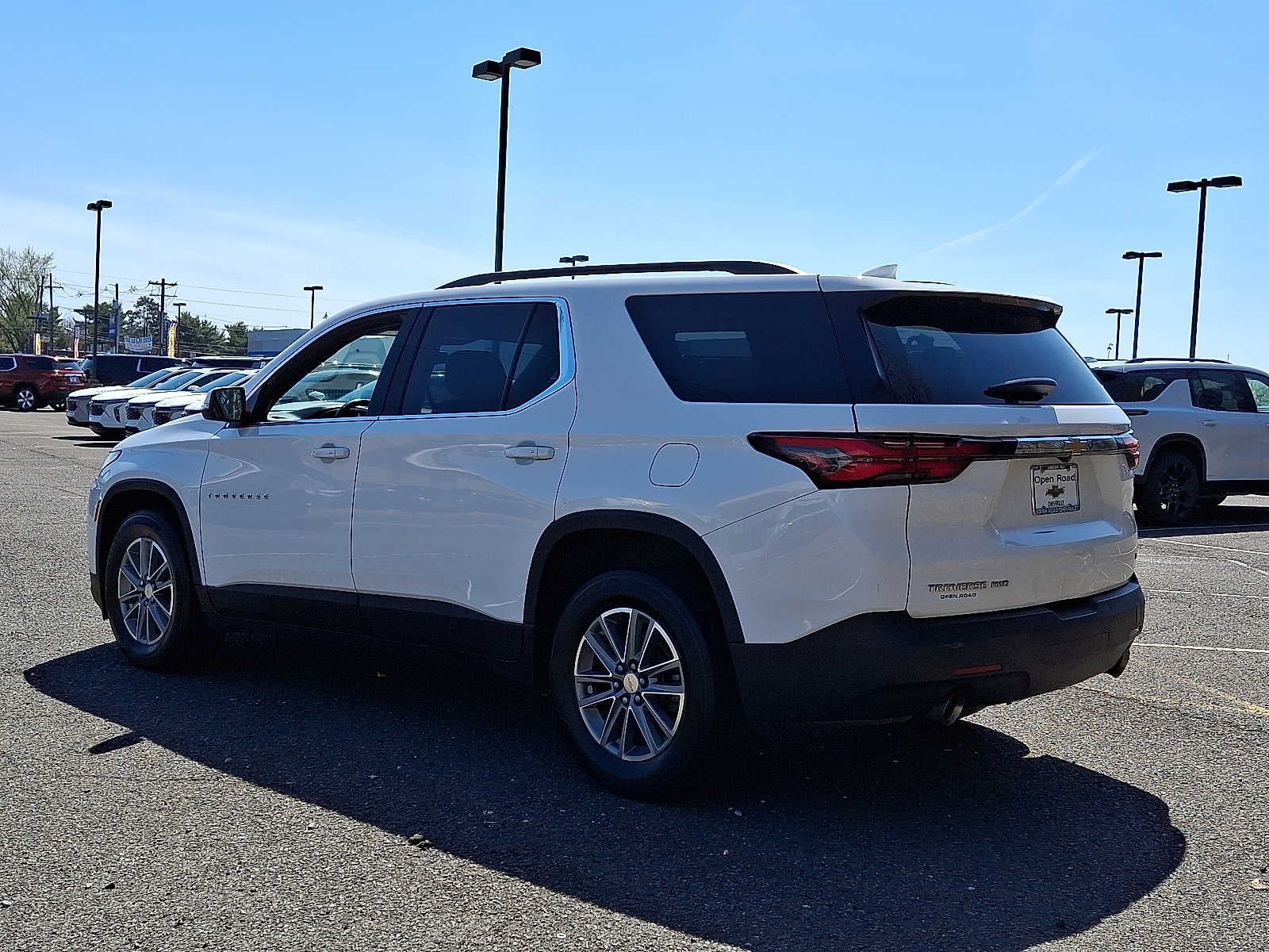 2022 Chevrolet Traverse AWD 4dr LT Cloth w/1LT