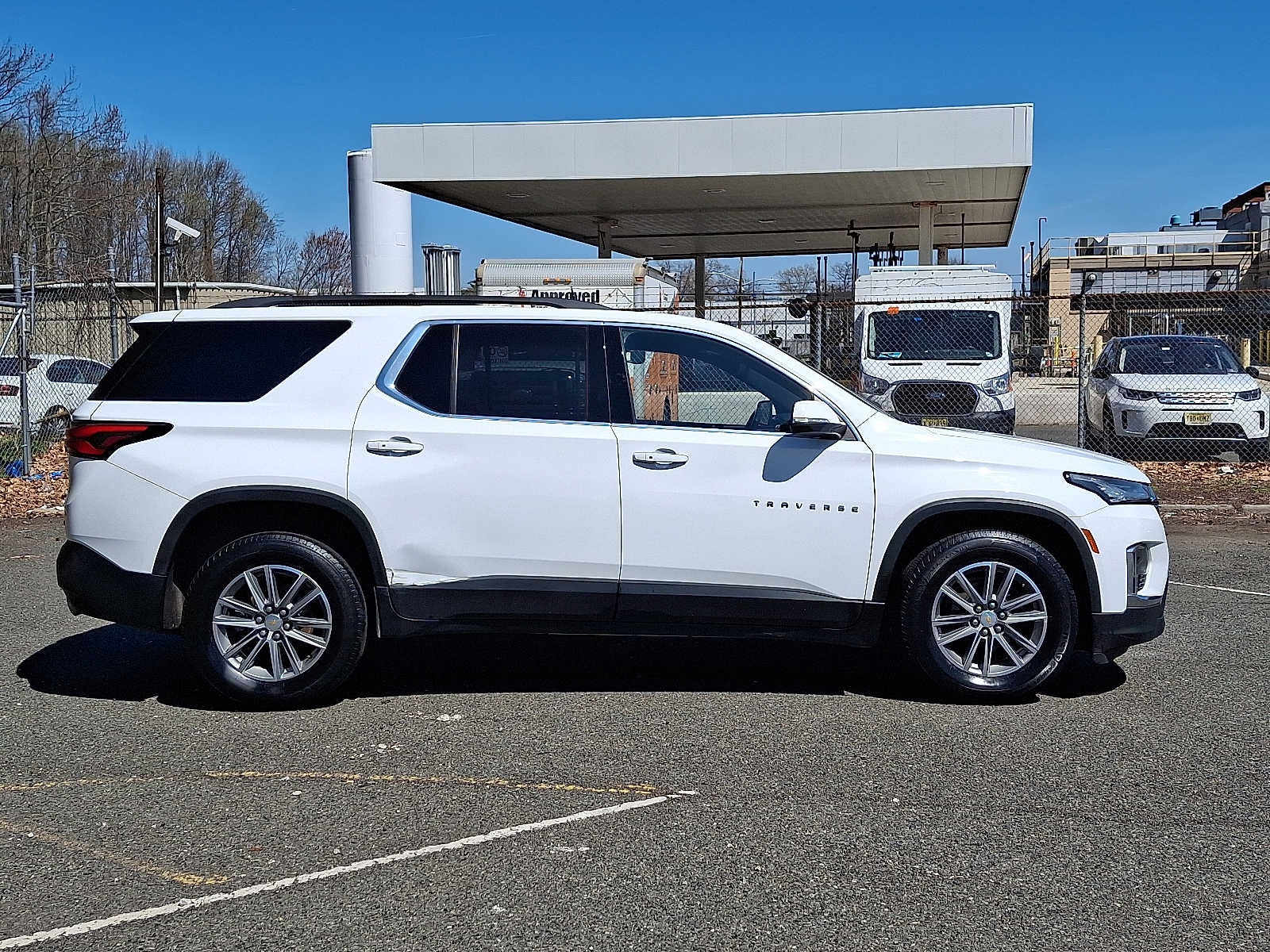 2022 Chevrolet Traverse AWD 4dr LT Cloth w/1LT