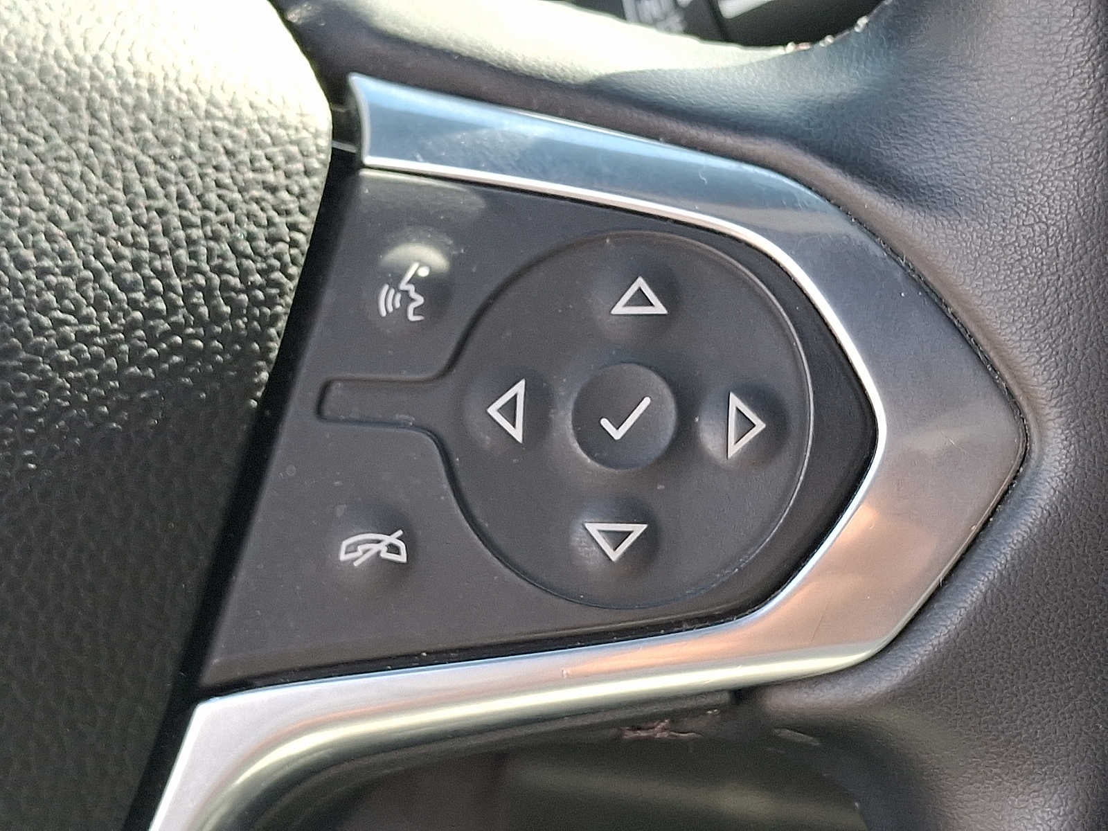 2023 Chevrolet Traverse AWD 4dr LT Cloth w/1LT