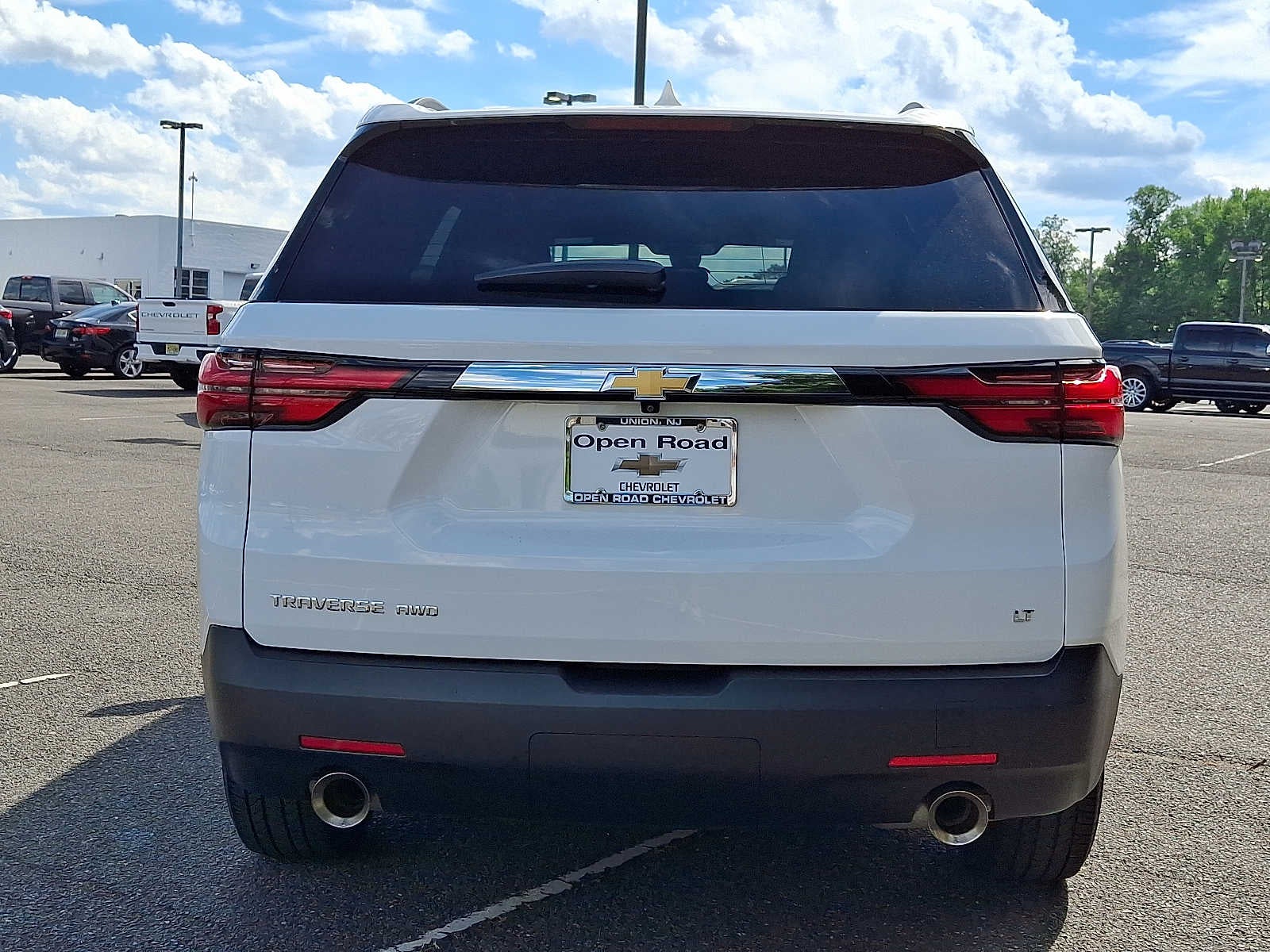 2023 Chevrolet Traverse AWD 4dr LT Cloth w/1LT