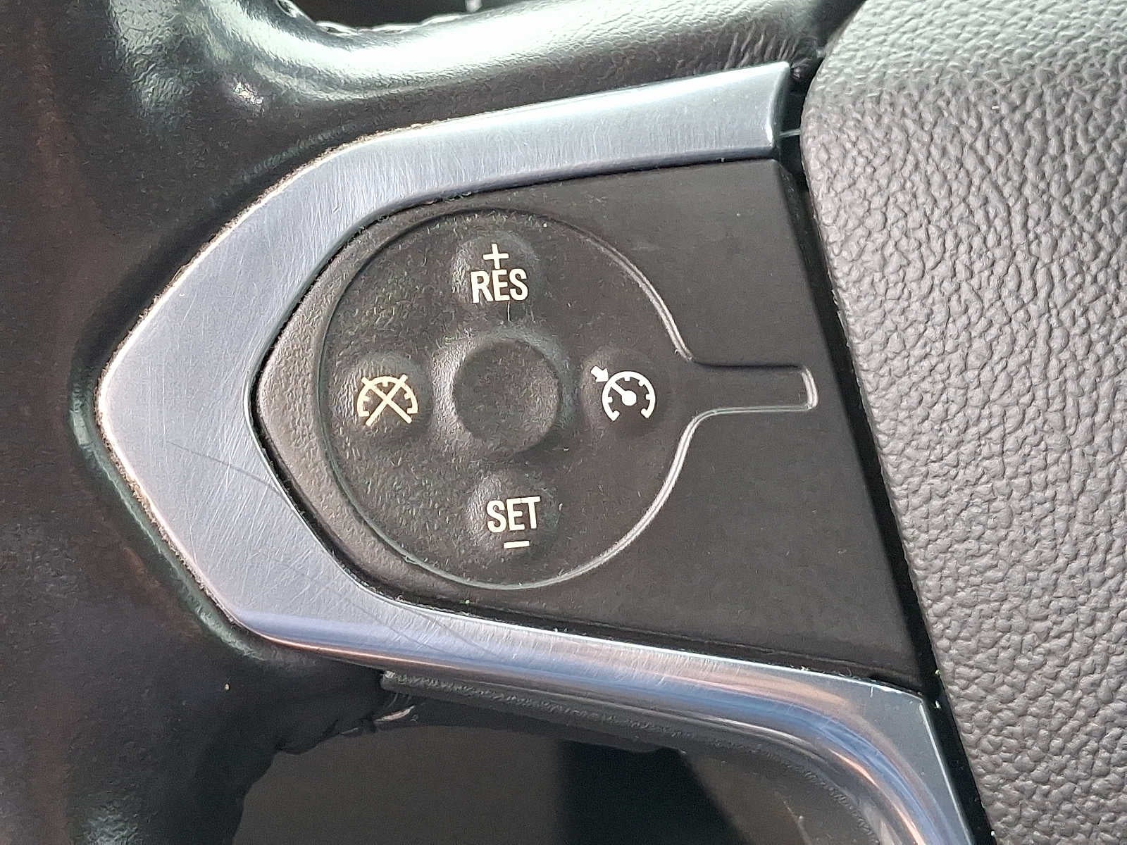 2021 Chevrolet Traverse AWD 4dr LT Cloth w/1LT