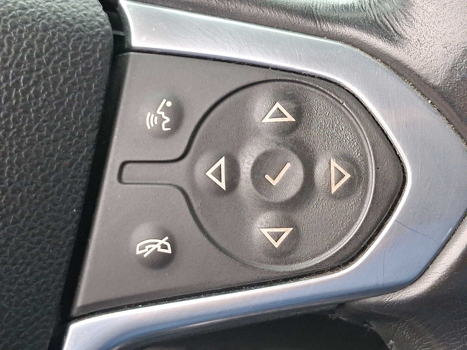 2021 Chevrolet Traverse AWD 4dr LT Cloth w/1LT