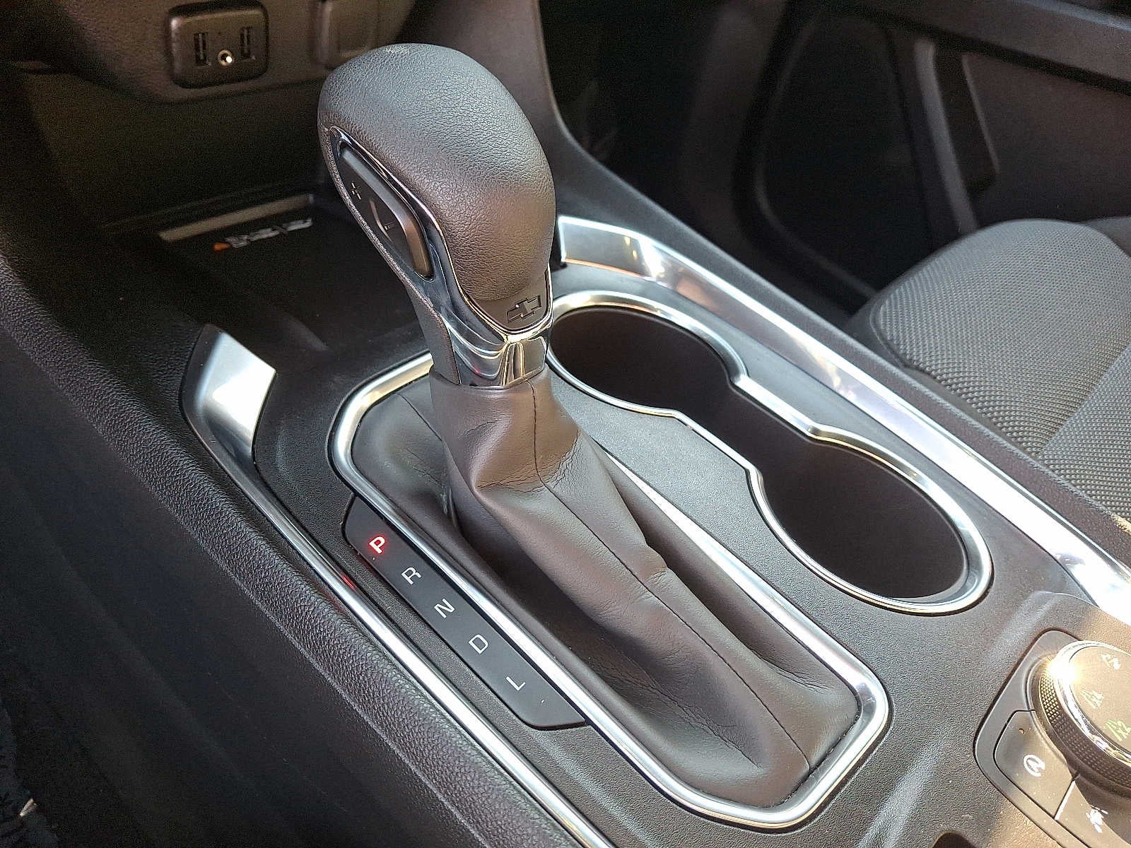 2023 Chevrolet Traverse AWD 4dr LT Cloth w/1LT