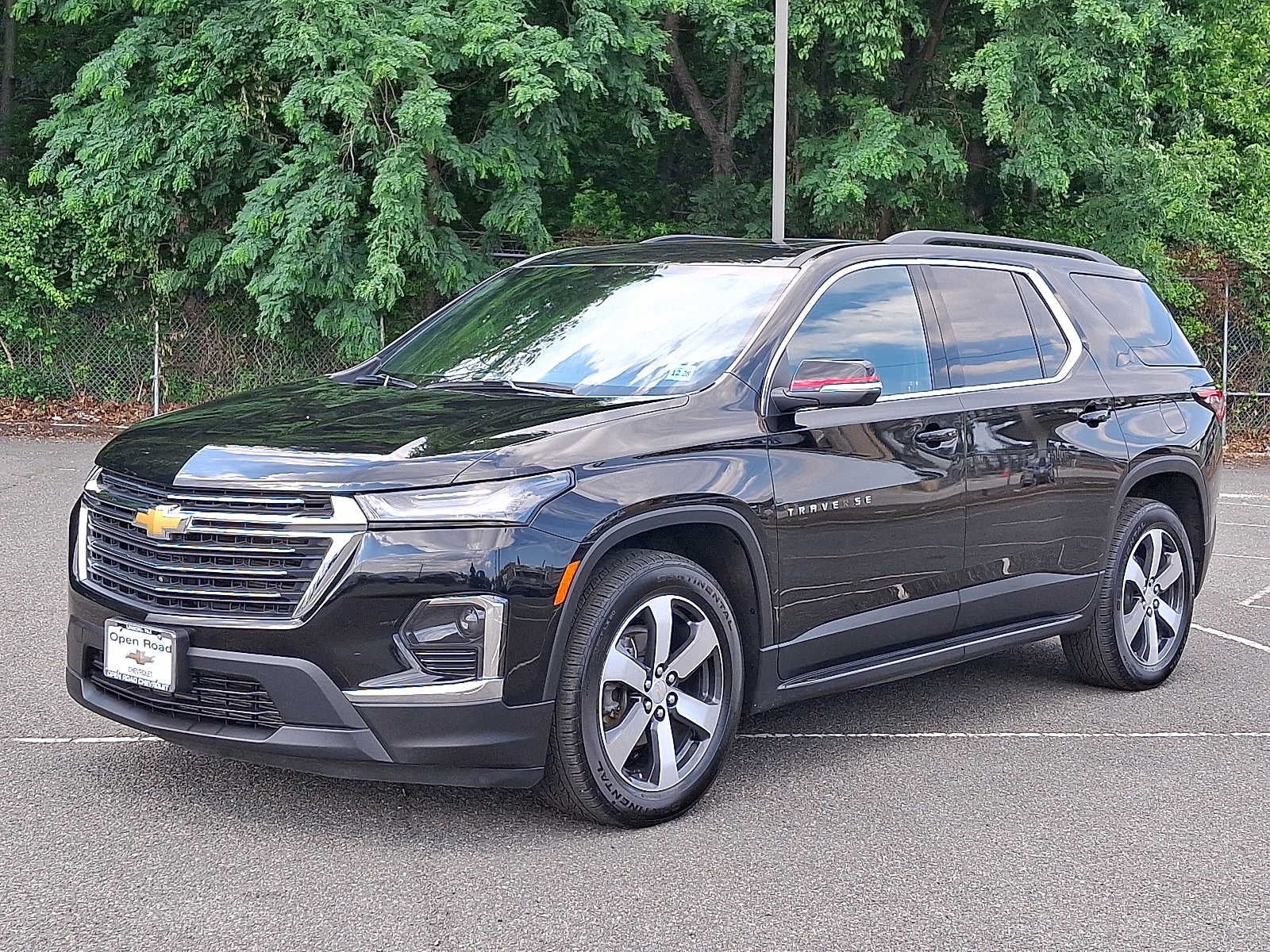 2023 Chevrolet Traverse AWD 4dr LT Leather