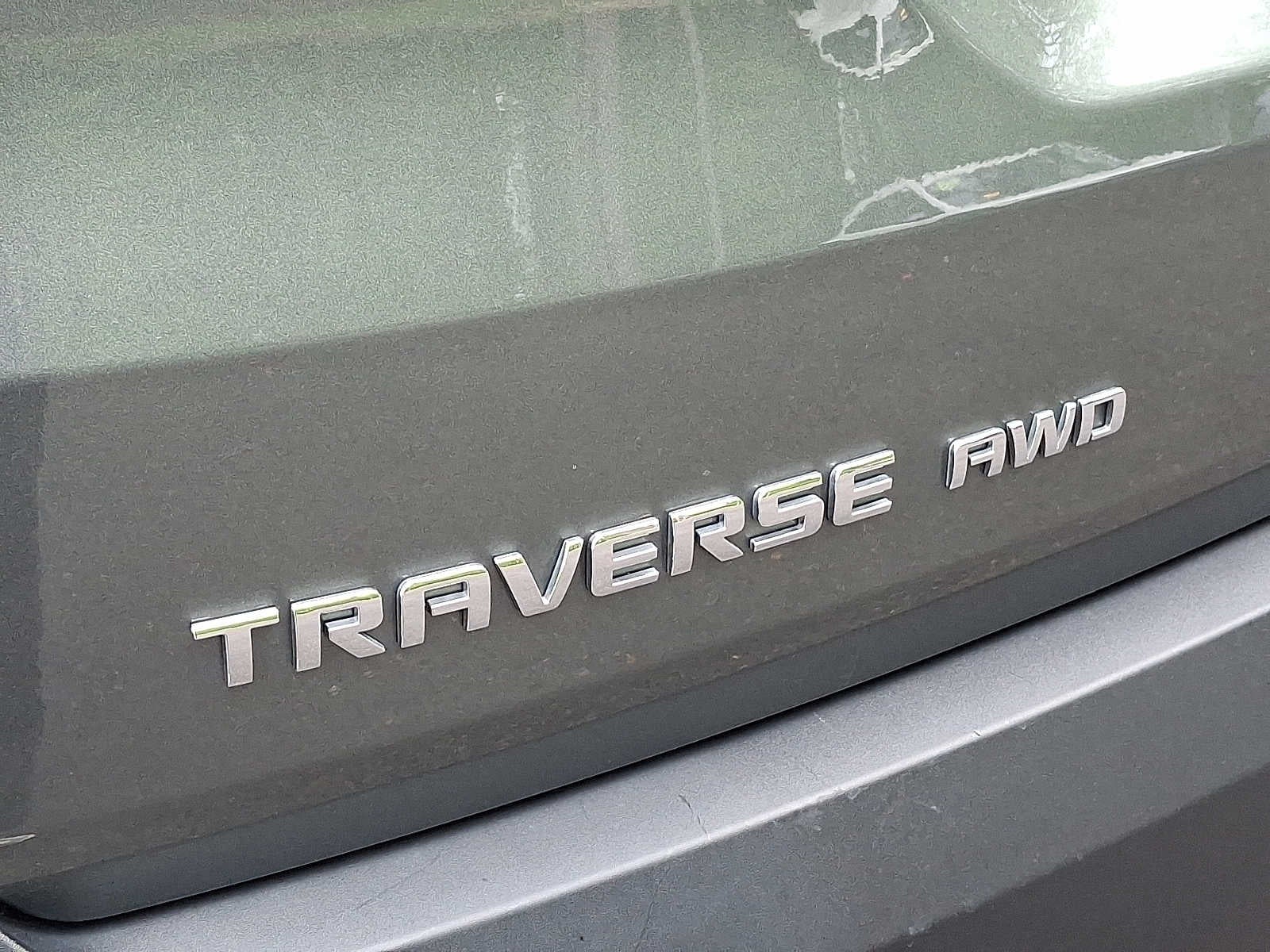 2023 Chevrolet Traverse AWD 4dr LT Leather