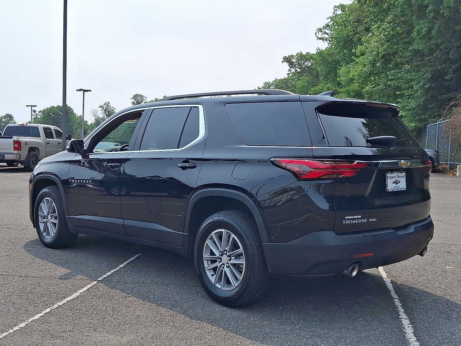 2023 Chevrolet Traverse AWD 4dr LT Leather