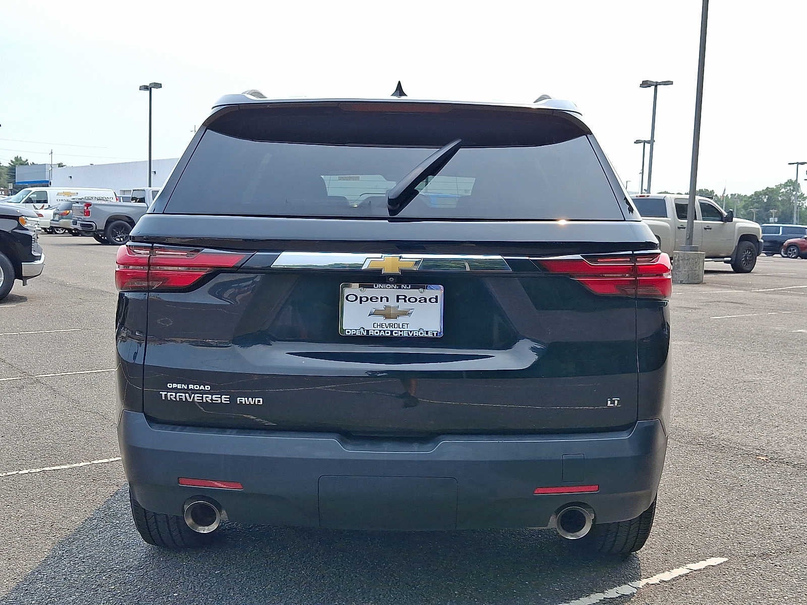 2023 Chevrolet Traverse AWD 4dr LT Leather