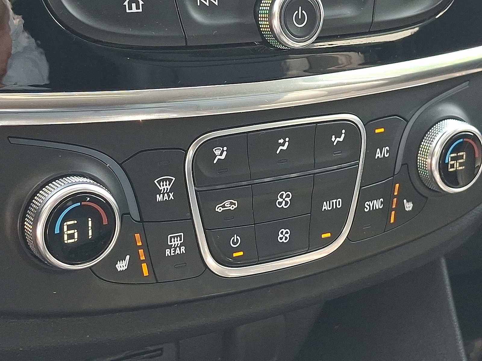 2020 Chevrolet Traverse AWD 4dr LT Leather