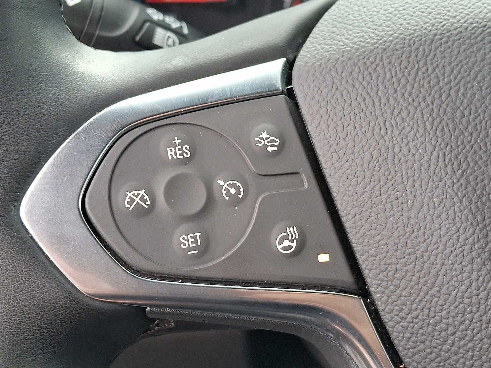 2023 Chevrolet Traverse AWD 4dr LT Leather