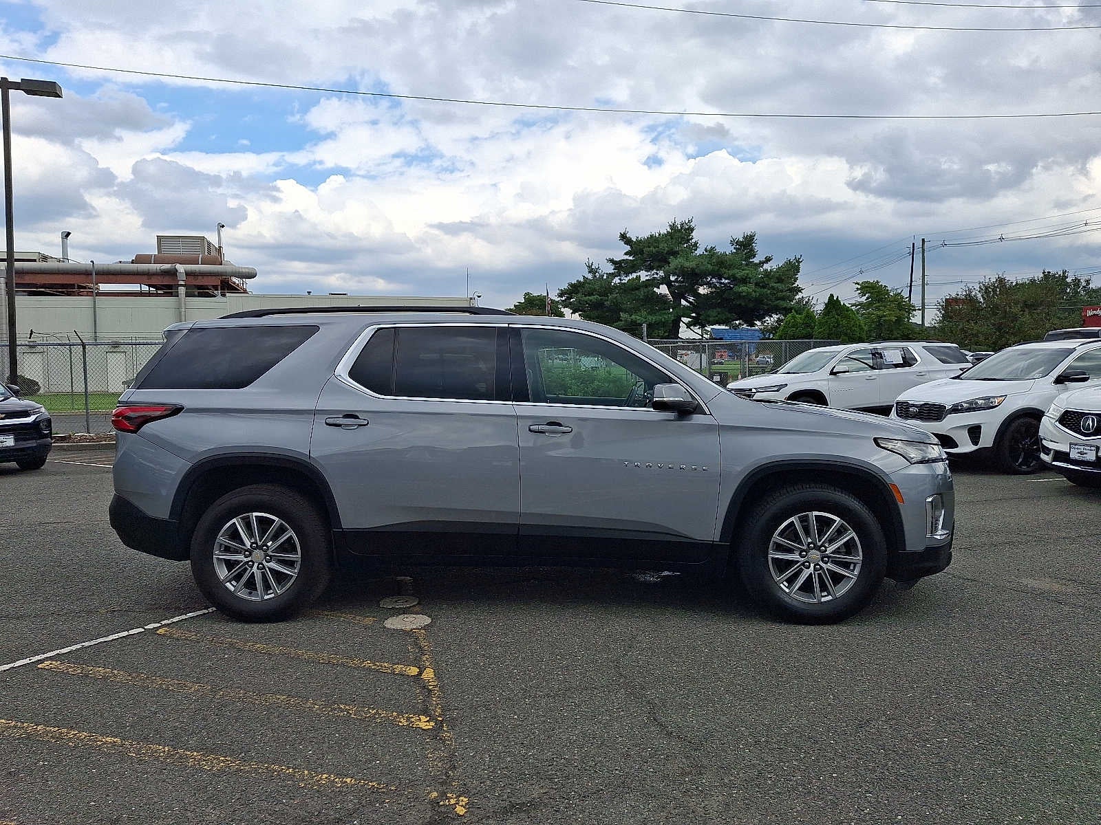 2023 Chevrolet Traverse AWD 4dr LT Leather