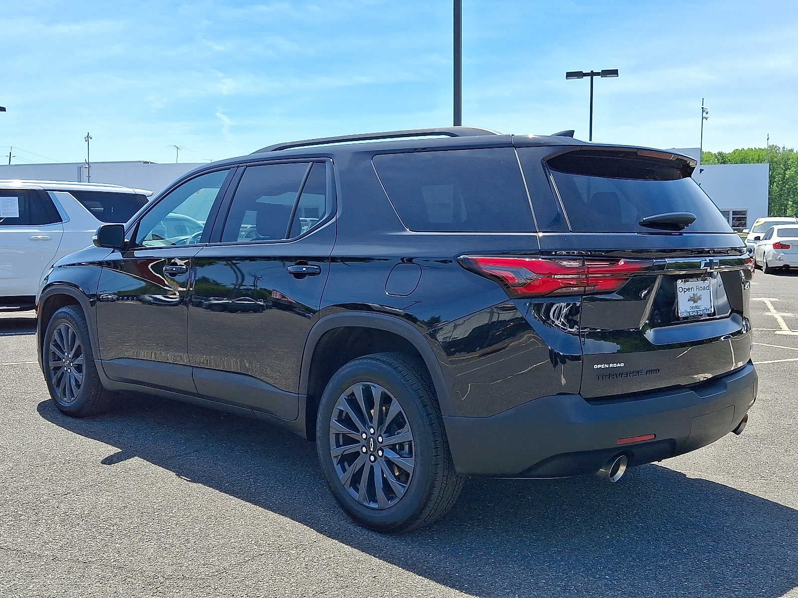 2023 Chevrolet Traverse AWD 4dr RS