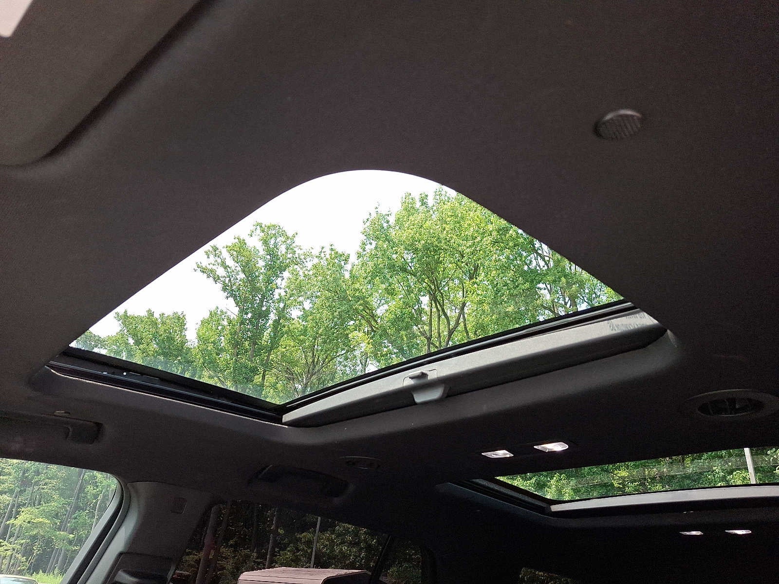 2022 Chevrolet Traverse AWD 4dr RS