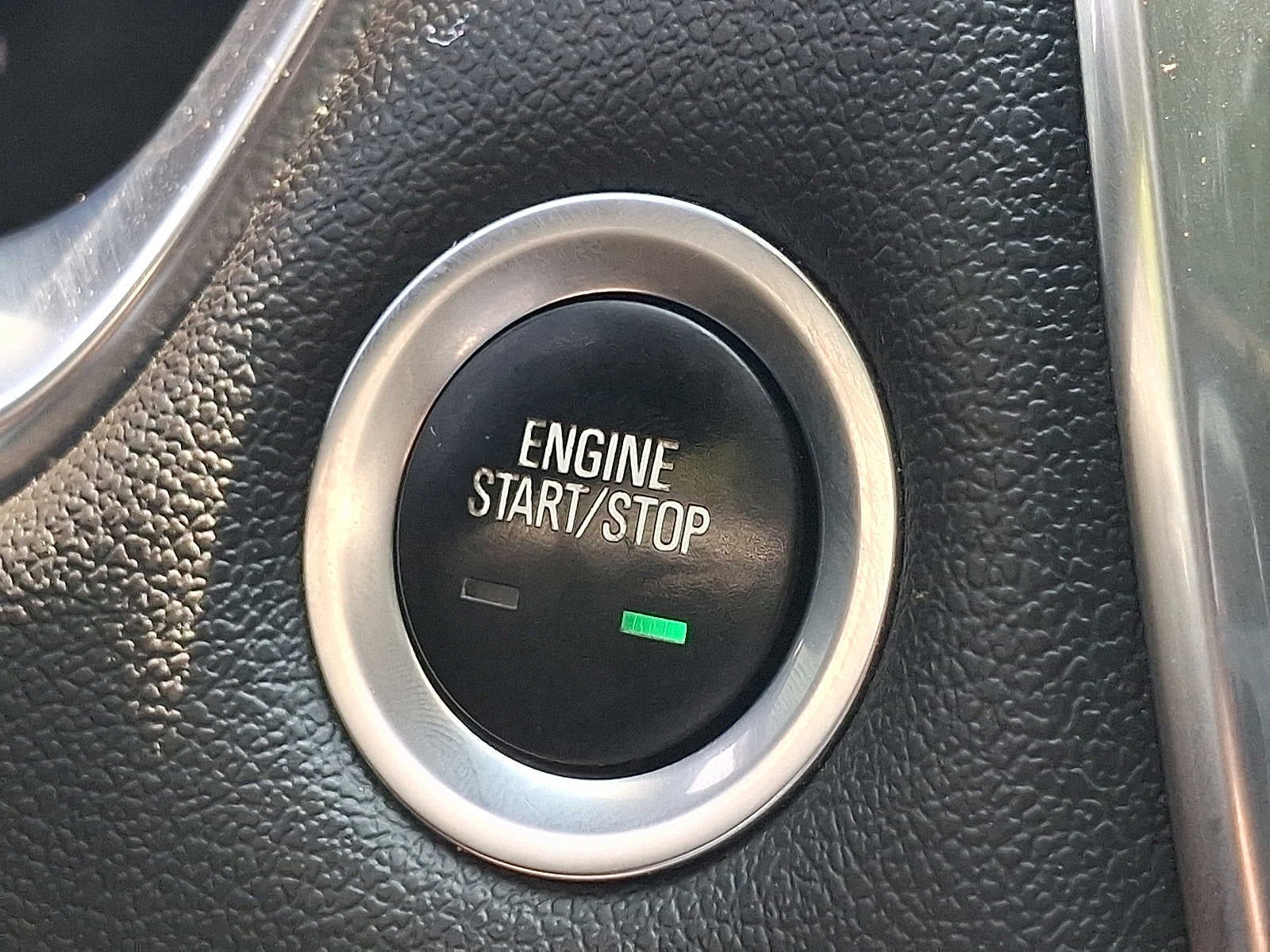 2022 Chevrolet Traverse AWD 4dr RS
