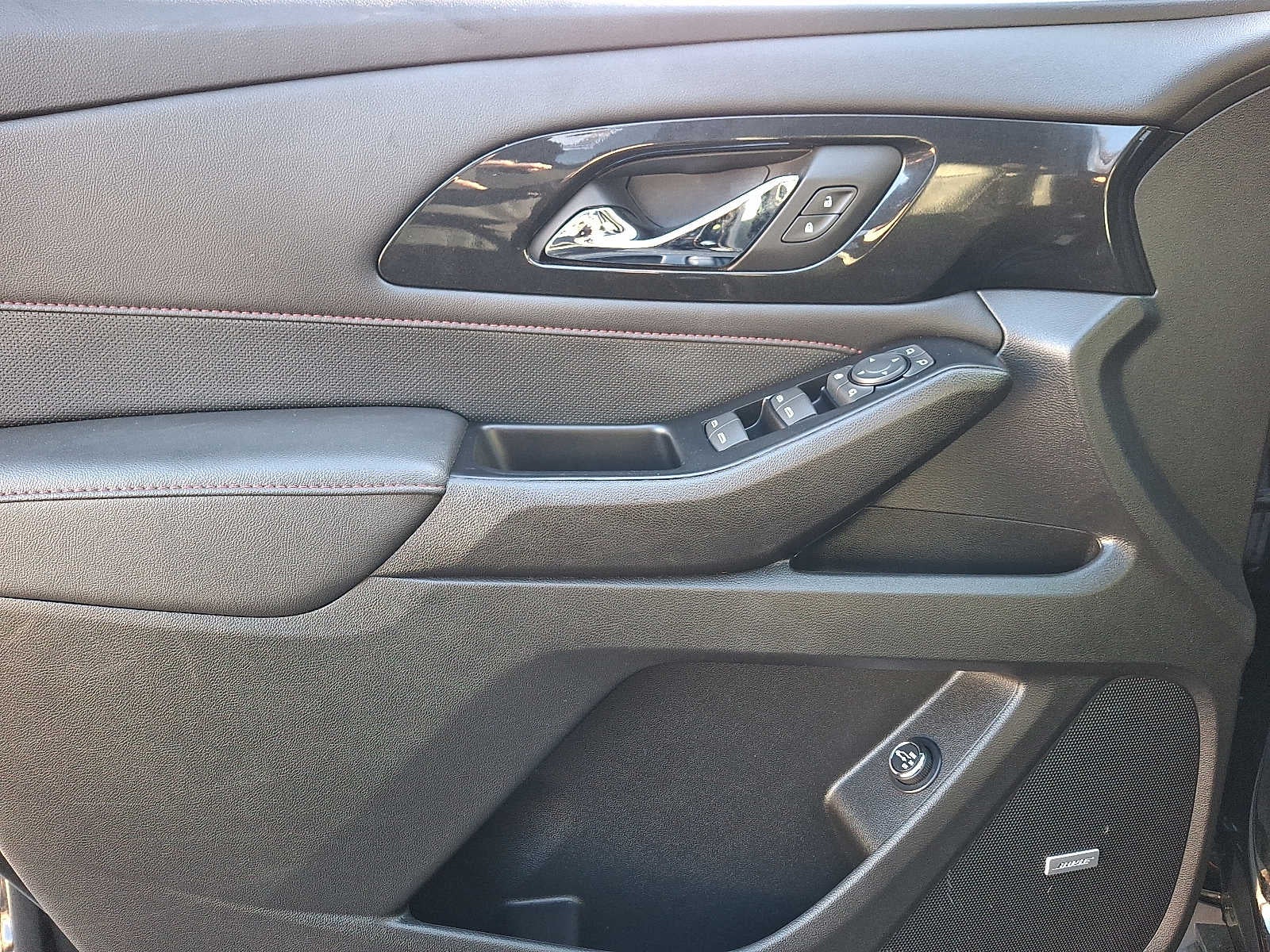 2023 Chevrolet Traverse AWD 4dr RS