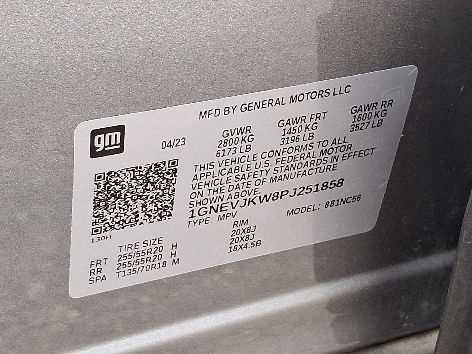 2023 Chevrolet Traverse AWD 4dr RS