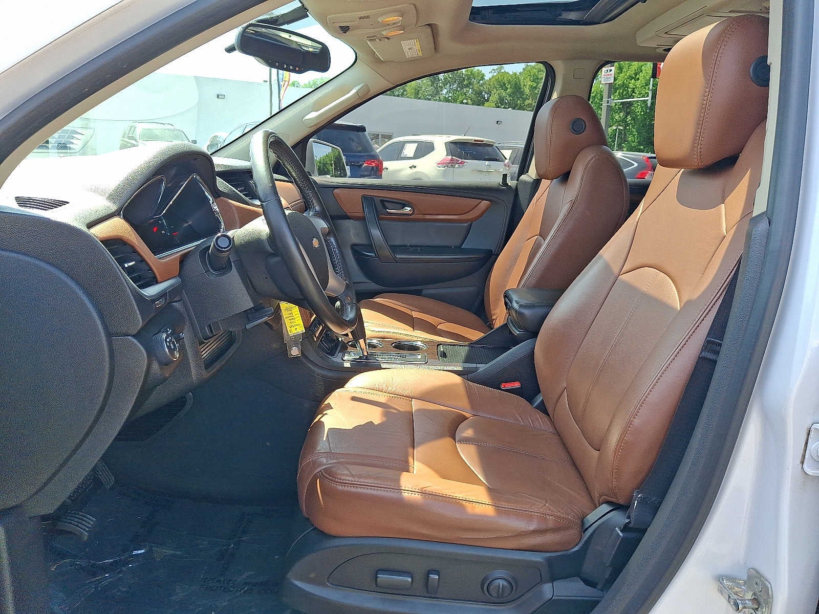 2016 Chevrolet Traverse AWD 4dr LT w/2LT