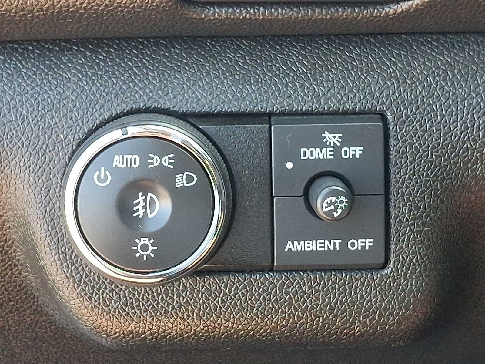 2016 Chevrolet Traverse AWD 4dr LT w/2LT