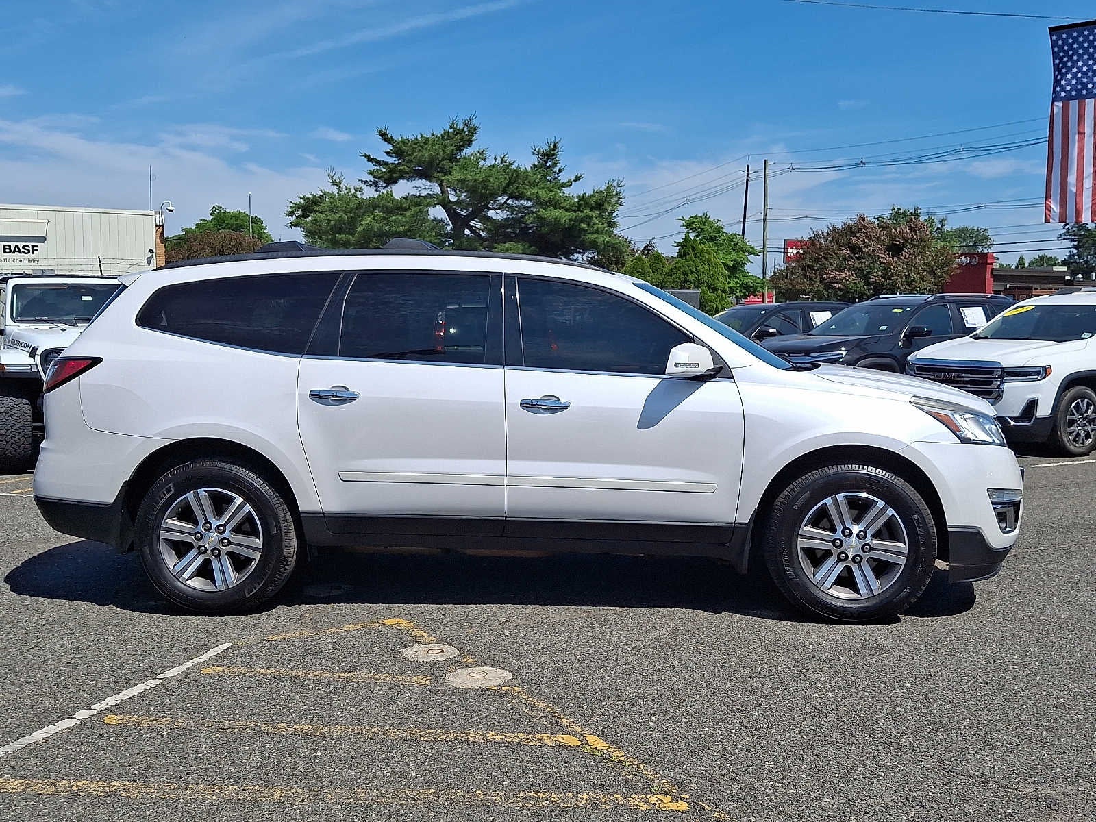 2016 Chevrolet Traverse AWD 4dr LT w/2LT