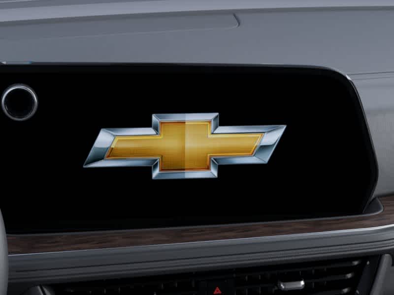 2026 Chevrolet Suburban 4WD 4dr LS