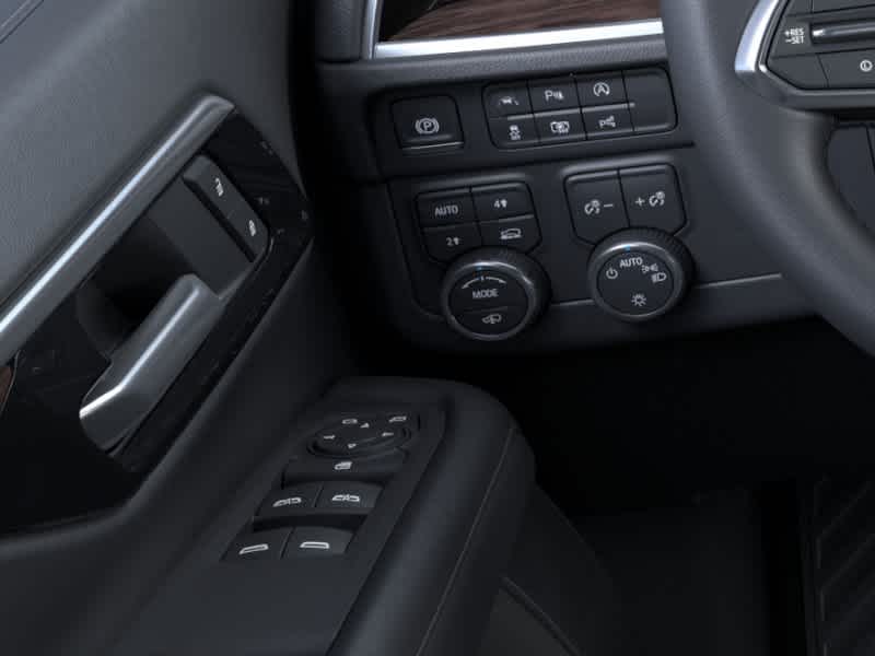 2026 Chevrolet Suburban 4WD 4dr LS