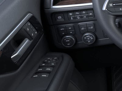 2026 Chevrolet Suburban 4WD 4dr Z71