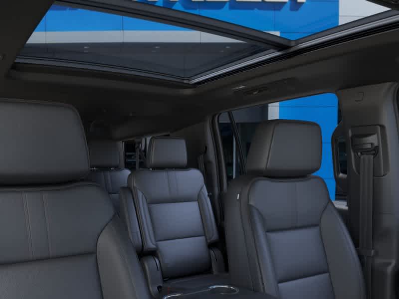 2026 Chevrolet Suburban 4WD 4dr RST