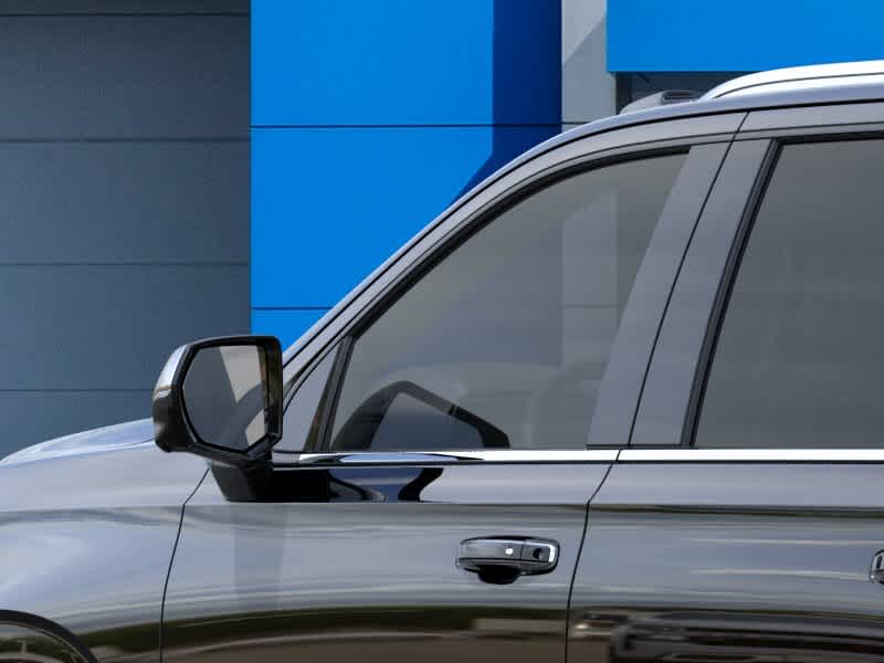 2026 Chevrolet Suburban 4WD 4dr Premier