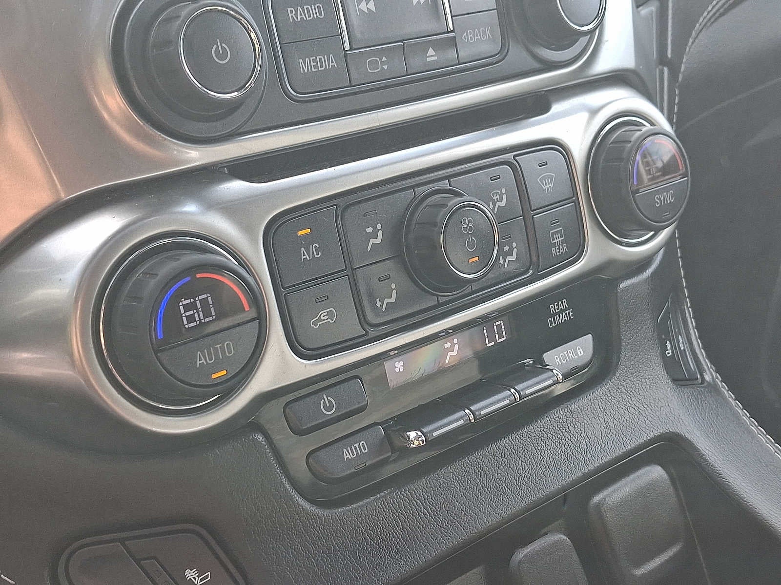 2018 Chevrolet Tahoe 4WD 4dr LT