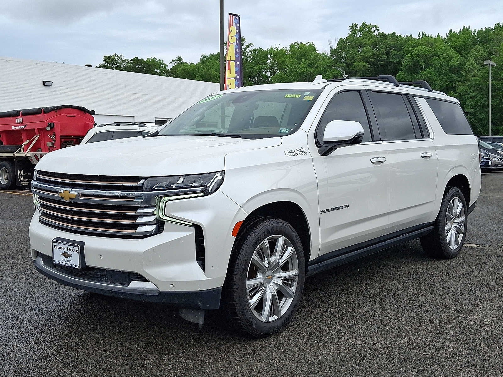 2023 Chevrolet Suburban 4WD 4dr High Country
