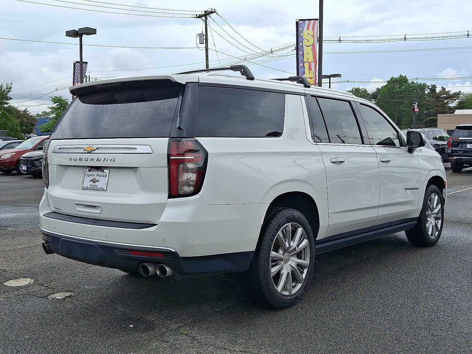 2023 Chevrolet Suburban 4WD 4dr High Country