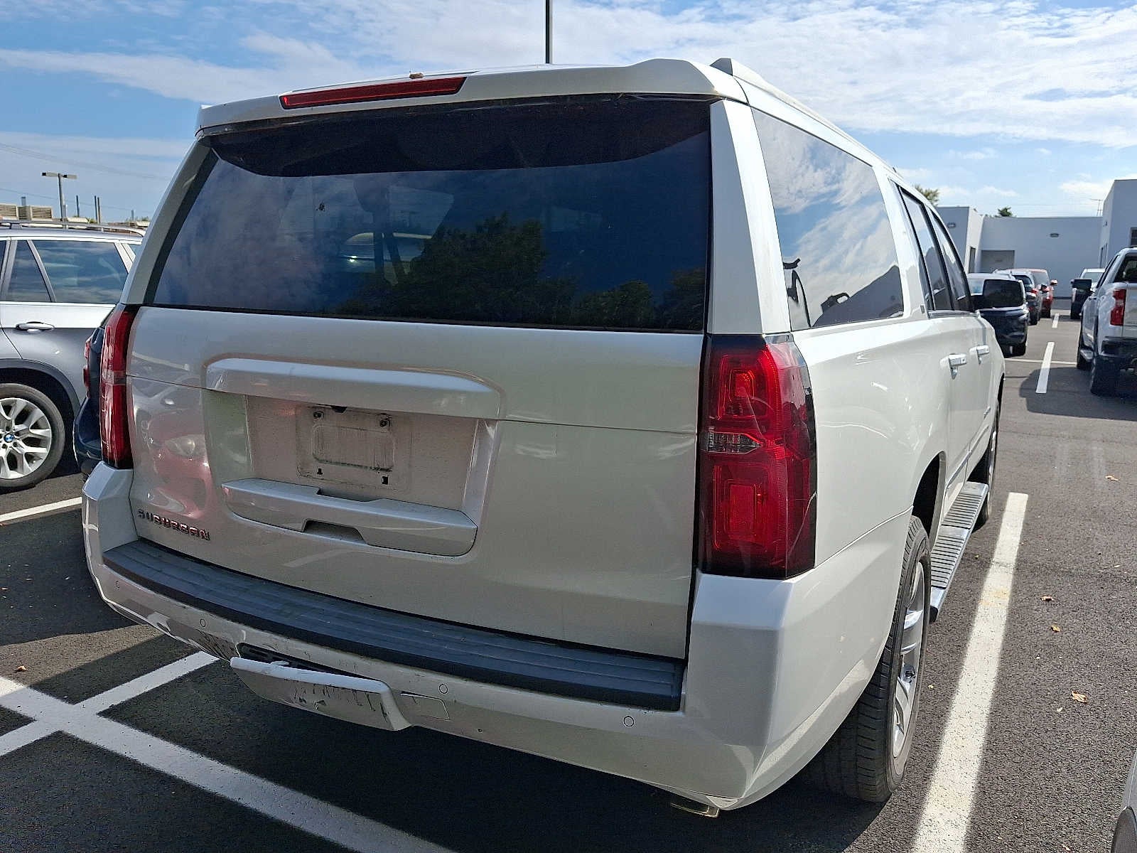 2017 Chevrolet Suburban 4WD 4dr 1500 LT