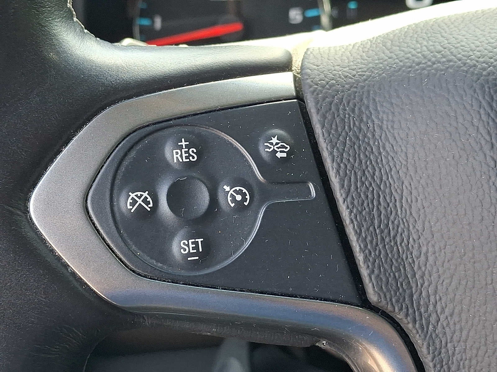 2017 Chevrolet Suburban 4WD 4dr 1500 LT