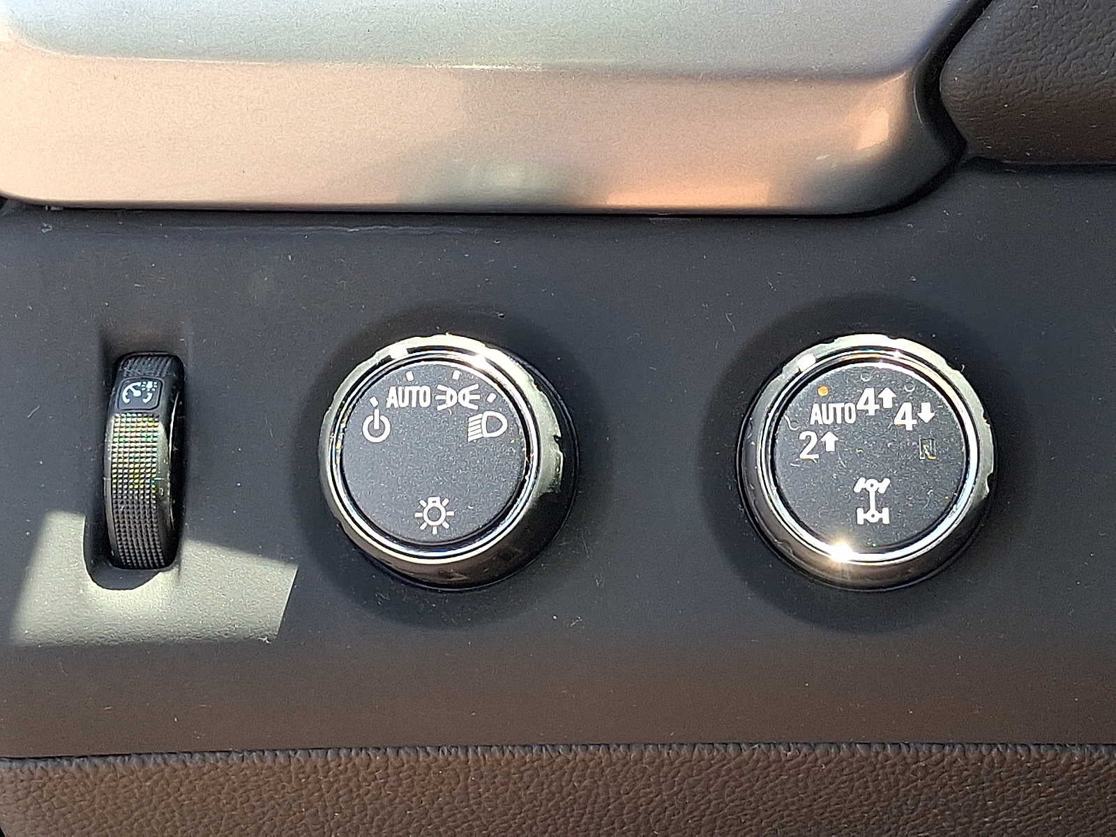 2017 Chevrolet Suburban 4WD 4dr 1500 LT