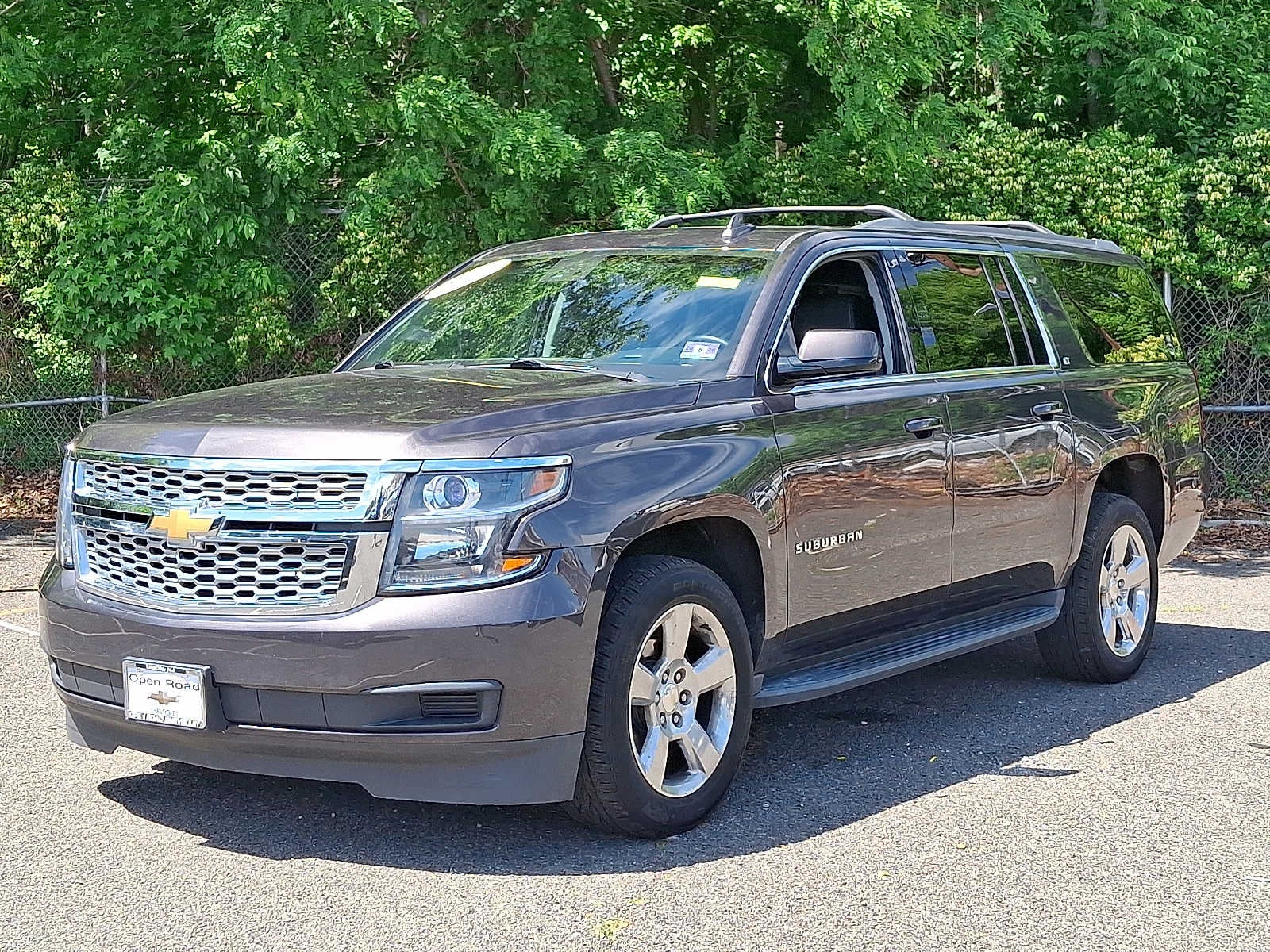 2017 Chevrolet Suburban 4WD 4dr 1500 LT