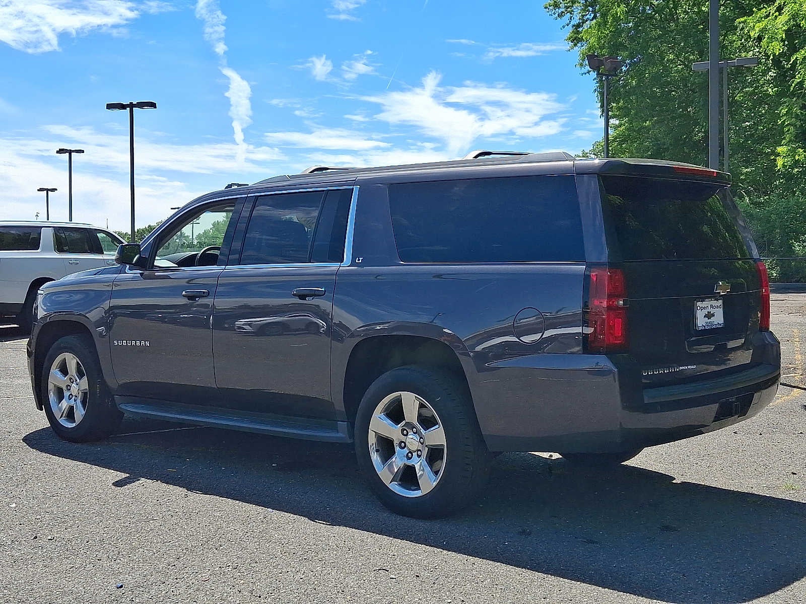 2017 Chevrolet Suburban 4WD 4dr 1500 LT