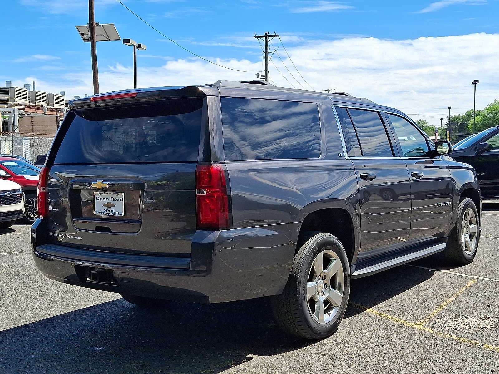 2017 Chevrolet Suburban 4WD 4dr 1500 LT