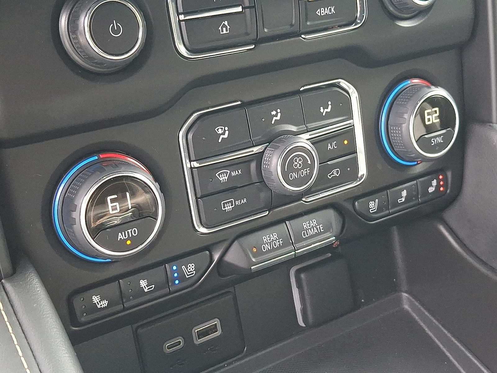 2024 Chevrolet Tahoe 4WD 4dr Premier