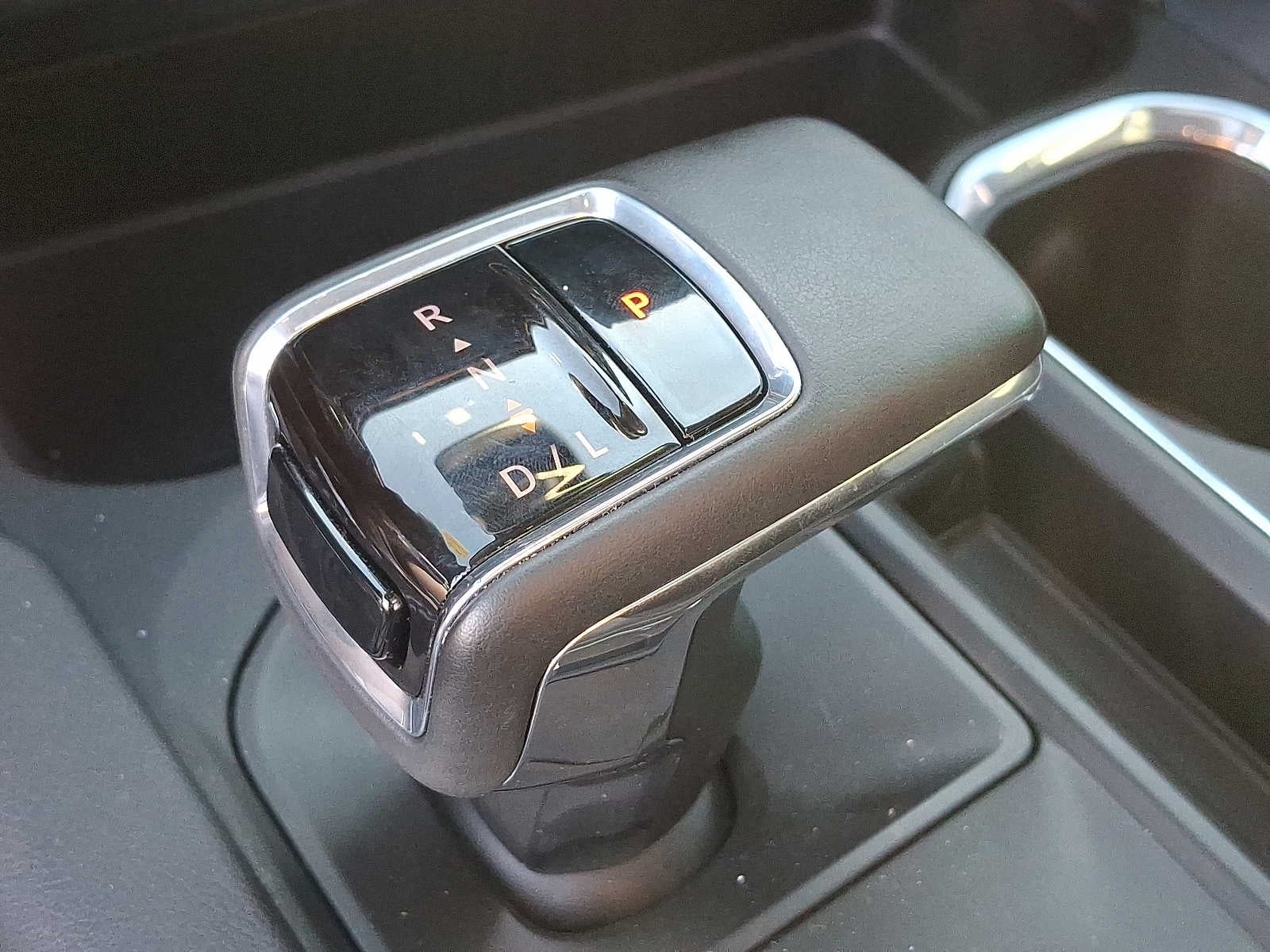 2024 GMC Sierra 1500 4WD Crew Cab 147 Denali