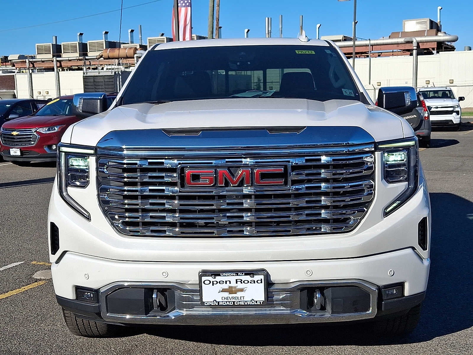 2024 GMC Sierra 1500 4WD Crew Cab 147 Denali