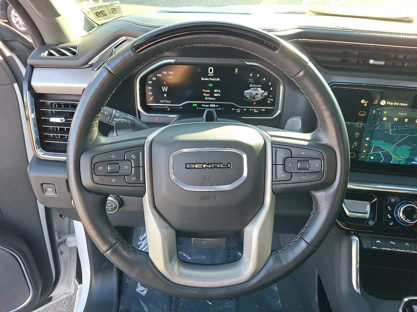 2024 GMC Sierra 1500 4WD Crew Cab 147 Denali