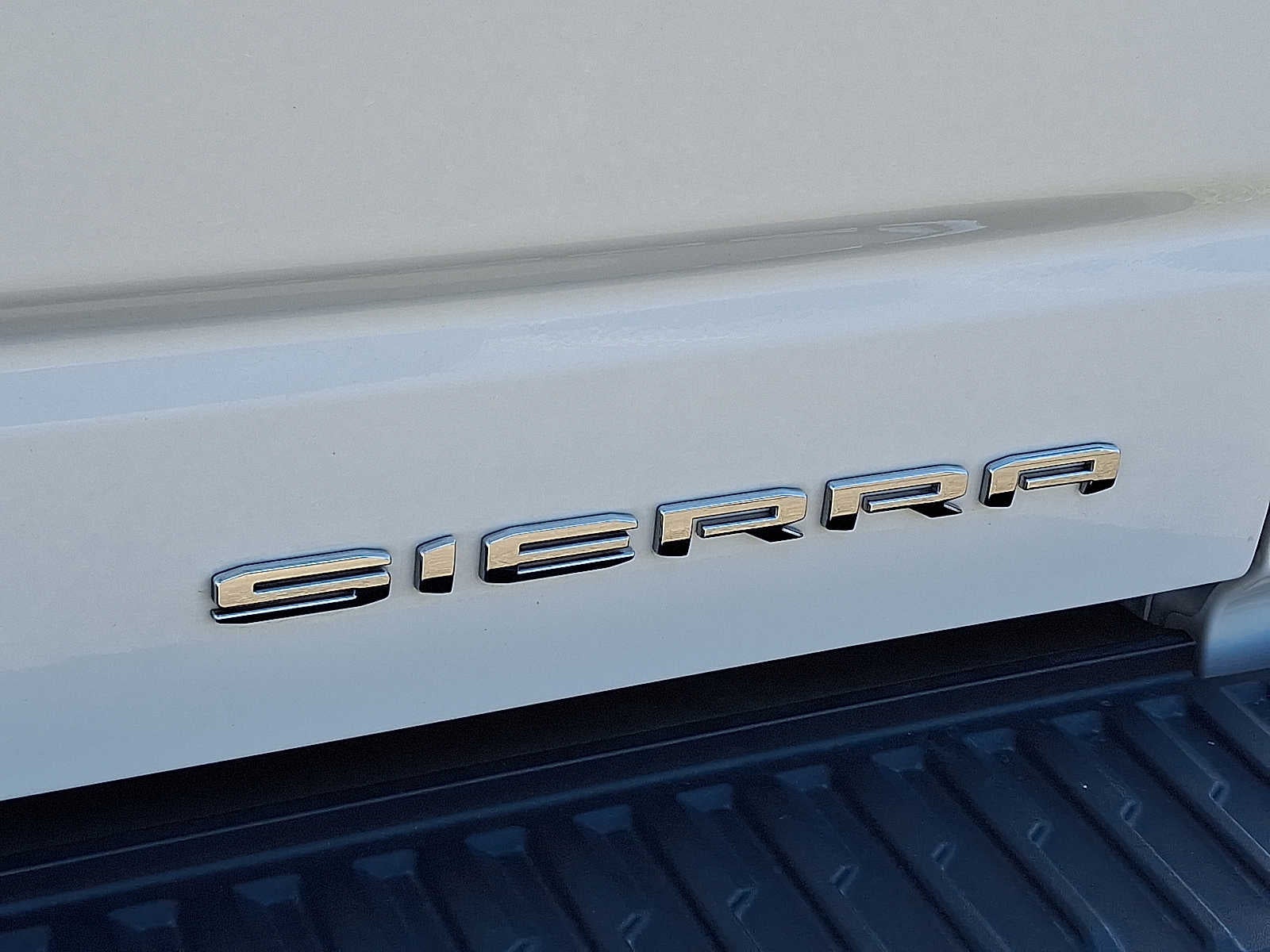 2024 GMC Sierra 1500 4WD Crew Cab 147 Denali