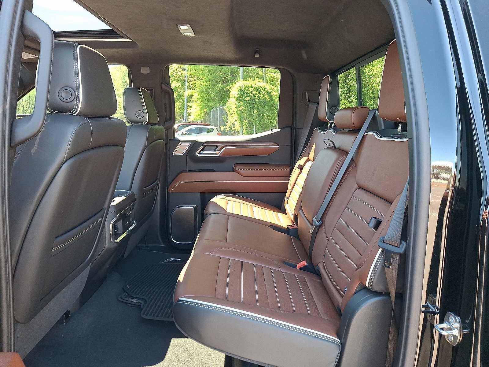 2024 GMC Sierra 1500 4WD Crew Cab 147 Denali Ultimate