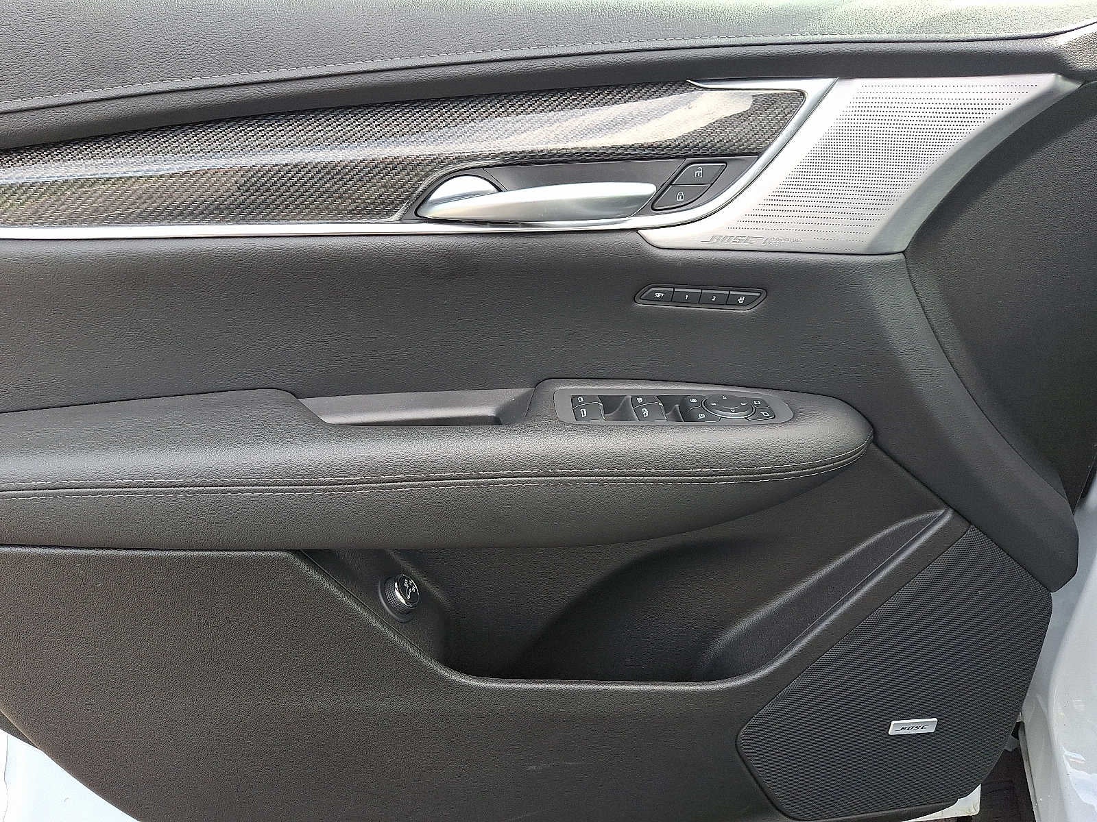 2025 Cadillac XT5 AWD 4dr Sport