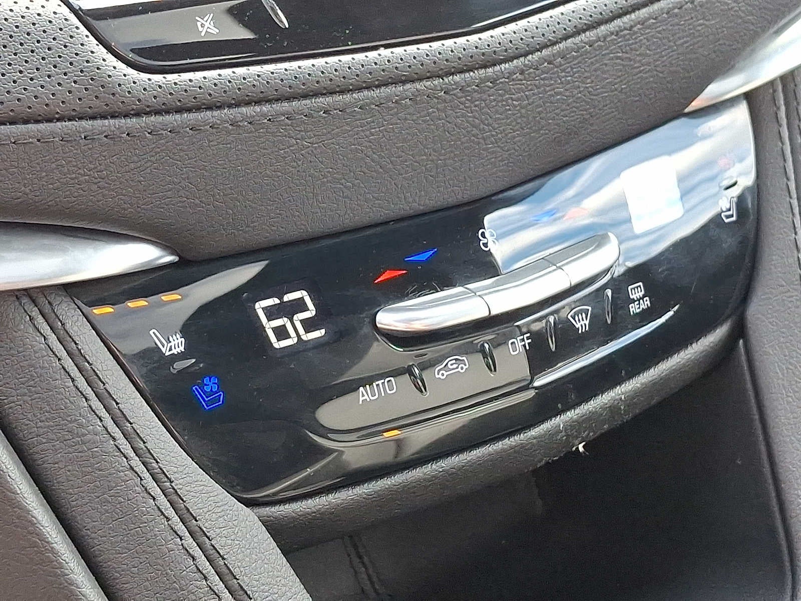 2025 Cadillac XT5 AWD 4dr Sport