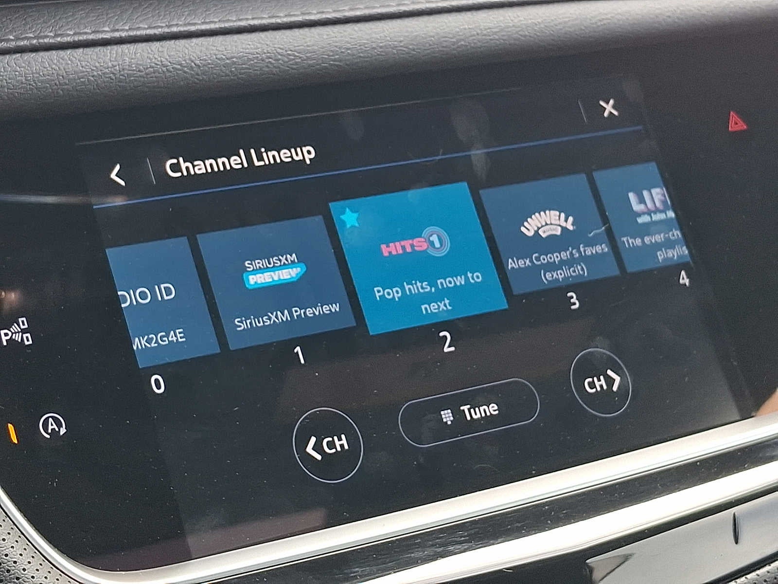 2025 Cadillac XT5 AWD 4dr Sport