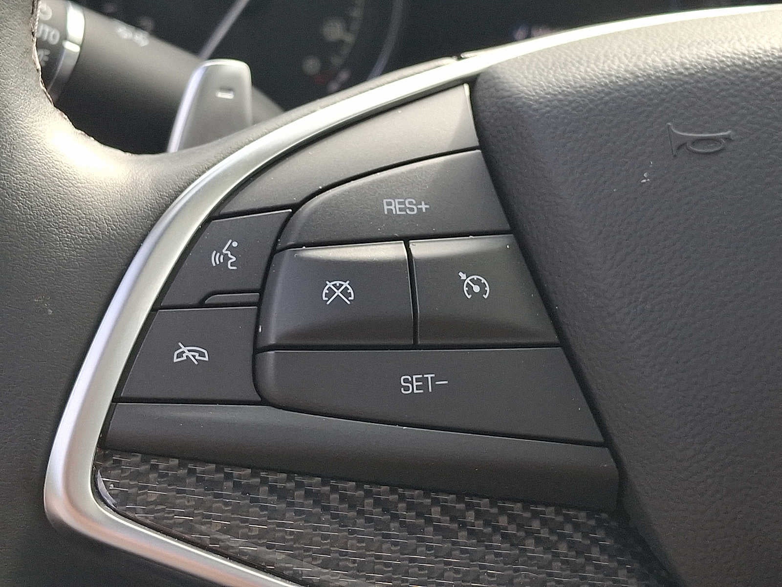 2025 Cadillac XT5 AWD 4dr Sport
