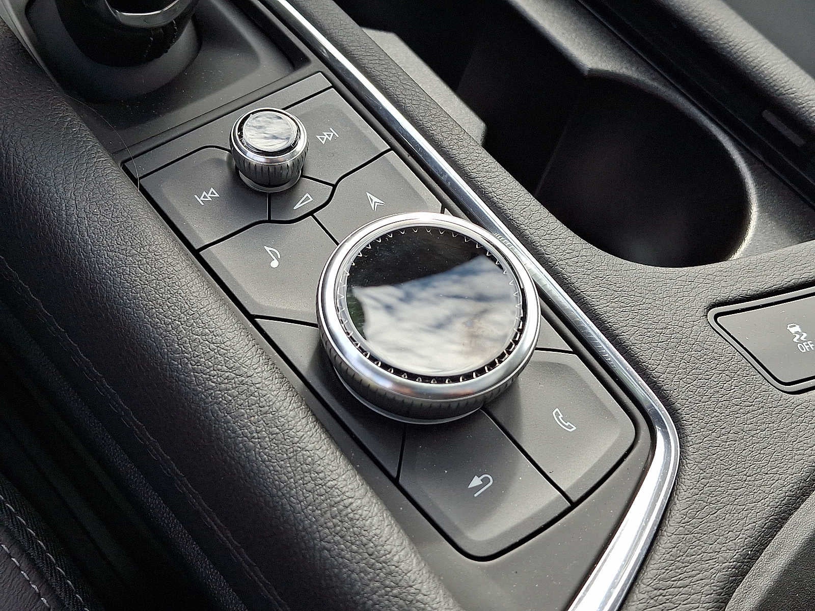 2025 Cadillac XT5 AWD 4dr Sport