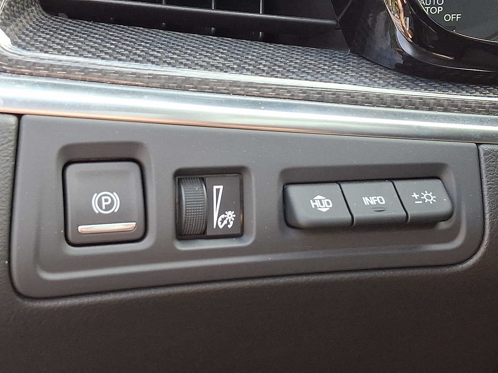 2025 Cadillac XT5 AWD 4dr Sport